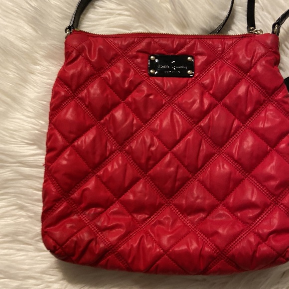 Kate Spade Purse preowned in excellent condition size 11” long 11“ wide - Picture 9 of 17